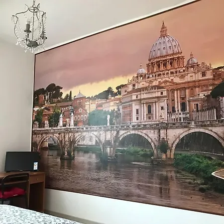 Vatican's Apartamento Roma